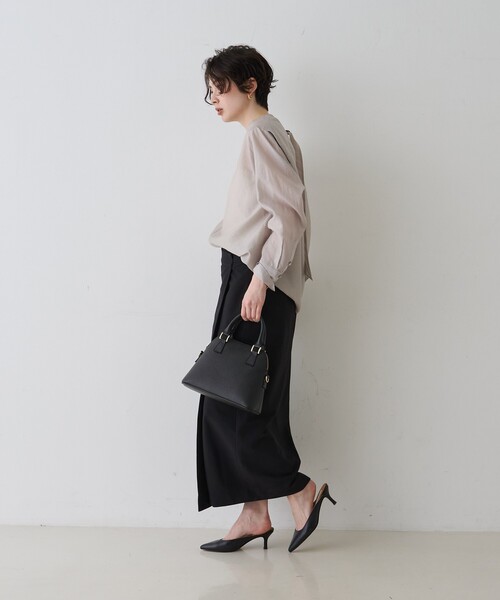 AULENTTI(オウレンティ)の「【AULENTTI/オウレンティ】レザー2wayハンドバッグ/ショルダーバッグ(ショルダーバッグ・レディース・ブラック/クリーム・フリー)」の17枚目の写真