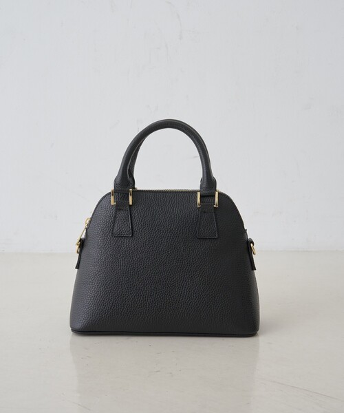 AULENTTI(オウレンティ)の「【AULENTTI/オウレンティ】レザー2wayハンドバッグ/ショルダーバッグ(ショルダーバッグ・レディース・ブラック/クリーム・フリー)」の21枚目の写真