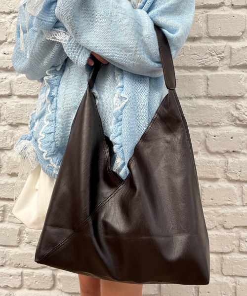 kutir(クティール)の「kutirlune/合成皮革バッグ(ハンドバッグ・レディース・ブラック/ダークブラウン・FREE)」の1枚目の写真
