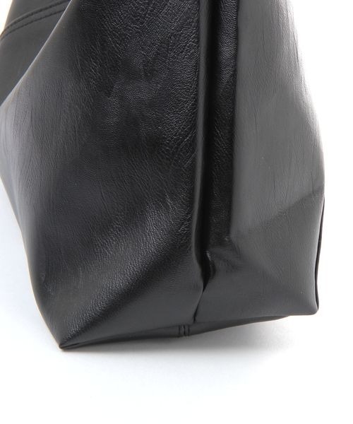 kutir(クティール)の「kutirlune/合成皮革バッグ(ハンドバッグ・レディース・ブラック/ダークブラウン・FREE)」の13枚目の写真