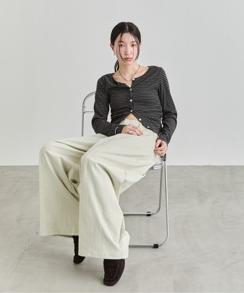 NUJOH（ヌゾ）の「Stripe Button Top / ボーダーボタンカットソートップス（Tシャツ/カットソー・レディース・ワイン/ブラック/ブラウン・FREE）」の7枚目の写真
