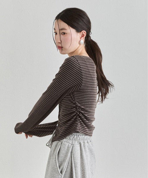 NUJOH（ヌゾ）の「Stripe Button Top / ボーダーボタンカットソートップス（Tシャツ/カットソー・レディース・ワイン/ブラック/ブラウン・FREE）」の10枚目の写真