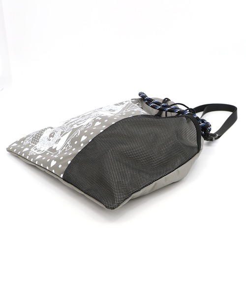 ScoLar（スカラー）の「661436：ハートの女王スカラーちゃん柄配色バッグ（ショルダーバッグ・レディース・ネイビー/グレー/ブラック・FREE）」の13枚目の写真