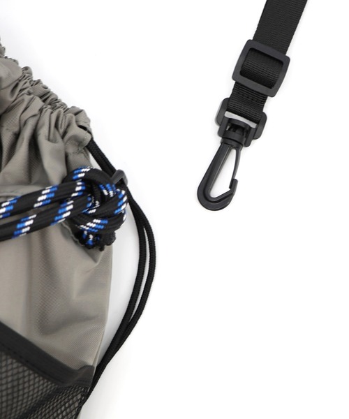 ScoLar（スカラー）の「661436：ハートの女王スカラーちゃん柄配色バッグ（ショルダーバッグ・レディース・ネイビー/グレー/ブラック・FREE）」の15枚目の写真