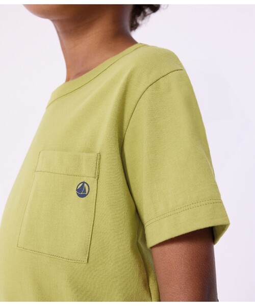 PETIT BATEAU(プチバトー)の「ポケット半袖Tシャツ(Tシャツ/カットソー・キッズ・グリーン・6YEAR/10YEAR/12YEAR/8YEAR)」の2枚目の写真