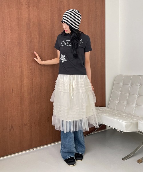 UNE MANSION(ユヌマンション)の「レタリングスターアップリケTシャツカットソー(Tシャツ/カットソー・レディース・ホワイト/チャコールグレー・FREE)」の20枚目の写真