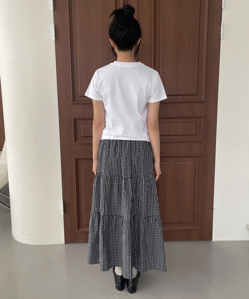 UNE MANSION(ユヌマンション)の「レタリングスターアップリケTシャツカットソー(Tシャツ/カットソー・レディース・ホワイト/チャコールグレー・FREE)」の3枚目の写真