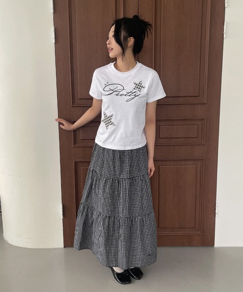 UNE MANSION(ユヌマンション)の「レタリングスターアップリケTシャツカットソー(Tシャツ/カットソー・レディース・ホワイト/チャコールグレー・FREE)」の9枚目の写真