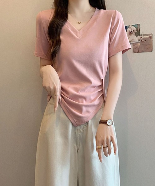 2ly2(トゥーリートゥー)の「Vネック サイドドレープトップス(Tシャツ/カットソー・レディース・ブルー/ピンク/ホワイト/ブラック・FREE)」の18枚目の写真