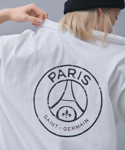PARIS SAINT-GERMAIN（パリサンジェルマン）の「【Paris Saint-Germain / パリ・サン＝ジェルマン】 JP BACK EMBLEM TEE（Tシャツ/カットソー・メンズ・ホワイト/ベージュ/ブラック・X-LARGE/LARGE/MEDIUM）」の2枚目の写真