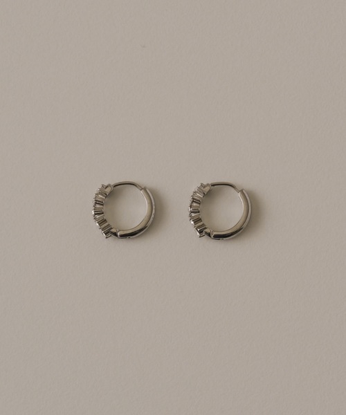 muku(ムク)の「PIERCE/ICE ZIRCONIA(ピアス(両耳用)・レディース・ゴールド/シルバー・FREE)」の22枚目の写真