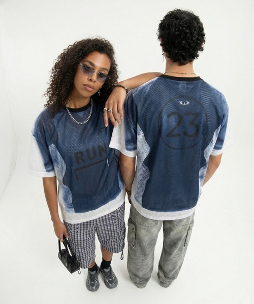 CORPUS TOKYO(コーパス トーキョー)の「Football Mesh T-Shirt/クルーネックメッシュTシャツ(Tシャツ/カットソー・メンズ・C/B/D・3/2/1)」の2枚目の写真
