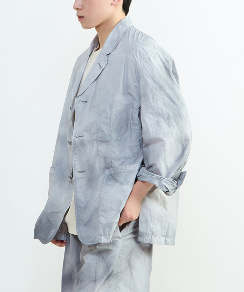 CONVERSE TOKYO(コンバーストウキョウ)の「TIE DYED NYLON TAILORED JACKET(テーラードジャケット・レディース・ブルー/ライトグレー/ブラック・MEDIUM/SMALL)」の22枚目の写真