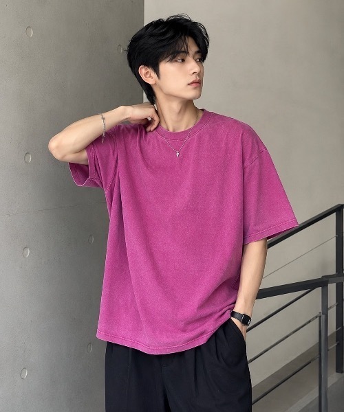 CREARE -LINO-（クレアーレリノ）の「ピグメントライクカラーオーバーTシャツ（Tシャツ/カットソー・メンズ・ブラック/グレー/ピンク/ブルー・MEDIUM/LARGE）」の4枚目の写真