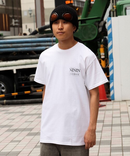 TOKYO CULTUART by BEAMS(トウキョウカルチャートバイビームス)の「水野健一郎 / NININ T-Shirt(Tシャツ/カットソー・レディース・チャコールグレー/ホワイト・SMALL/MEDIUM/LARGE/X-LARGE)」の4枚目の写真