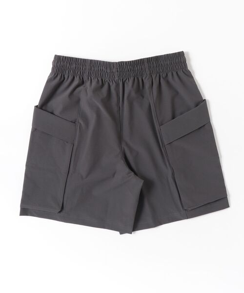 NEW BALANCE(ニューバランス)の「NB GREYショート8インチ(カーゴパンツ・メンズ・ベージュ/スミクロ/グリーン・X-LARGE/LARGE/MEDIUM/SMALL/XX-LARGE)」の19枚目の写真