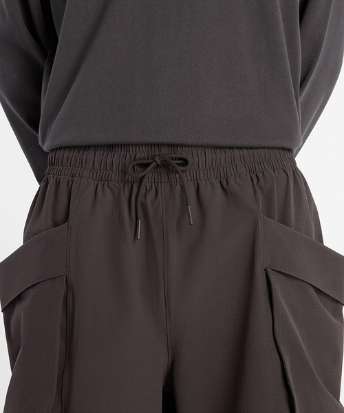 NEW BALANCE(ニューバランス)の「NB GREYショート8インチ(カーゴパンツ・メンズ・ベージュ/スミクロ/グリーン・X-LARGE/LARGE/MEDIUM/SMALL/XX-LARGE)」の7枚目の写真