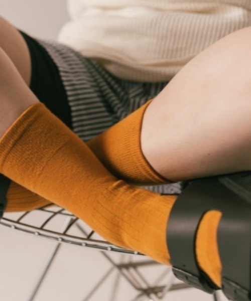 The Role design(ザロールデザイン)の「【 The Role design / ザ・ロールデザイン 】 SIDE LINE SOCKS WOMENS / サイドラインソックス ウィメンズ(ソックス/靴下・レディース・ダークブラウン/ピンク/マスタード・FREE)」の5枚目の写真