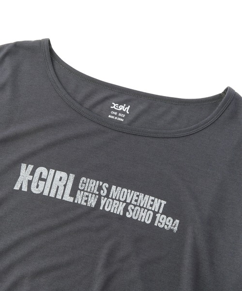 X-girl（エックスガール）の「RIBBONED HEM FADED LOGO S/S TEE（Tシャツ/カットソー・レディース・カモフラージュ/チャコール・ONE SIZE）」の8枚目の写真