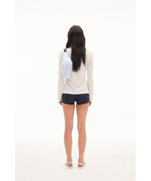 EMIS(イミス)の「(W) SUMMER SLUB HENLEY NECK T-SHIRT(Tシャツ/カットソー・レディース・ブラック/イエロー/アイボリー・FREE)」の8枚目の写真