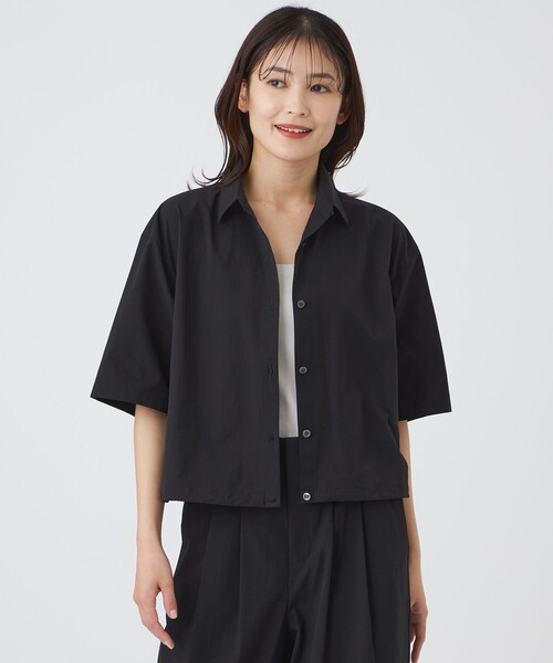 TRANS WORK(トランスワーク)の「【防汚性・UV・接触冷感・ウォッシャブル】ダントツオチール(R)ブラウス(シャツ/ブラウス・レディース・オフホワイト/ブラック・38/40)」の2枚目の写真