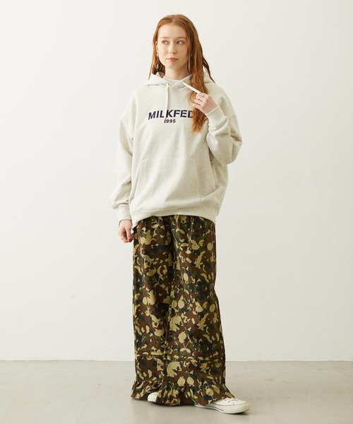 MILKFED.(ミルクフェド)の「STENCIL LOGO SWEAT HOODIE(パーカー・レディース・ブラウン/ブラック/オートミール・M/L)」の9枚目の写真