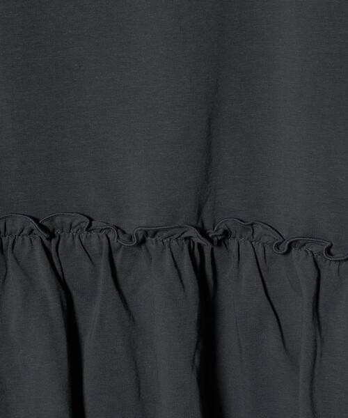 A DAY IN THE LIFE UNITED ARROWS（アデイインザライフユナイテッドアローズ）の「プレーティング ペプラムカットソー ＜A DAY IN THE LIFE＞（Tシャツ/カットソー・レディース・ダークグレー/オフホワイト/ライム/その他1・FREE）」の7枚目の写真