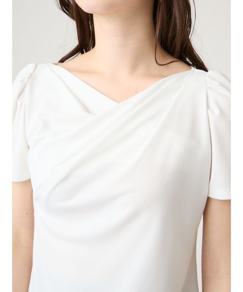 CELFORD（セルフォード）の「【洗える】アシンメトリーカットトップス（Tシャツ/カットソー・レディース・オフホワイト/ピンクベージュ/ネイビー・F）」の7枚目の写真