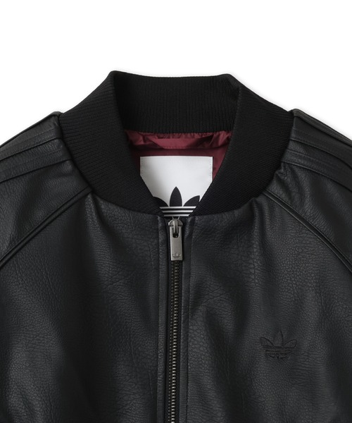 adidas（アディダス）の「adidas PLEATHER SST TRACKTOP / アディダス プレザー SST トラックトップ（ブルゾン・レディース・ブラック・S/M/L）」の4枚目の写真