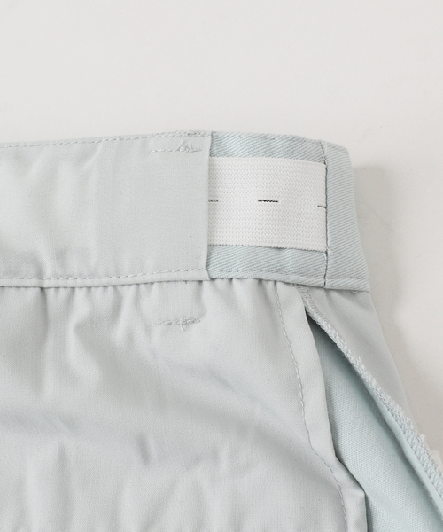 Spick & Span(スピックアンドスパン)の「Higuchi*S 2タックツイルパンツ(チノパンツ・レディース・ベージュ系その他/スカイブルー・38/36)」の16枚目の写真