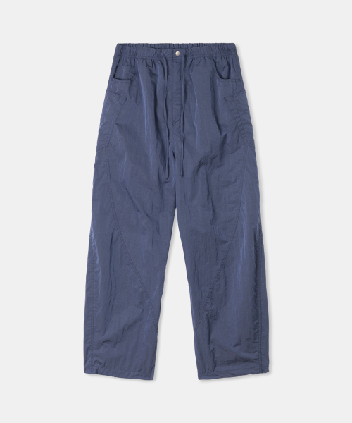THEENDQUESTION(ジエンドクエスチョン)の「Puckering nylon pants / BLUE(その他パンツ・レディース・その他・1/2)」の1枚目の写真