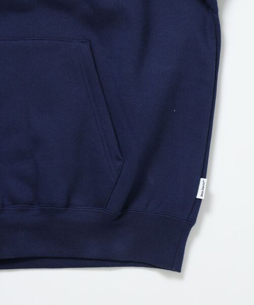 BEN DAVIS(ベンデイビス)の「【BEN DAVIS(ベンデイビス)】BD SWEAT HOODIE / スウェットパーカー プルオーバー フーディ ワンポイント刺繍 裏起毛 ユニセックス(パーカー・メンズ・グレー/ピンク/ブラウン/ブラック/ネイビー・LARGE/X-LARGE/MEDIUM)」の6枚目の写真