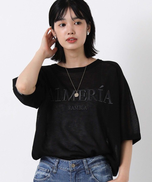 Gready Brilliant（グレディブリリアン）の「シアー刺繍ロゴ５分袖（ニット/セーター・レディース・ブラック/ベージュ/オフホワイト・FREE）」の3枚目の写真