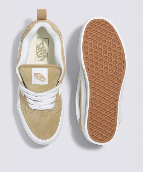 VANS(バンズ)の「ニュースタック / Knu Stack NOSTALGIA CORNSTALK VN000CP6SQ71(スニーカー・メンズ・ベージュ・5/5.5)」の3枚目の写真