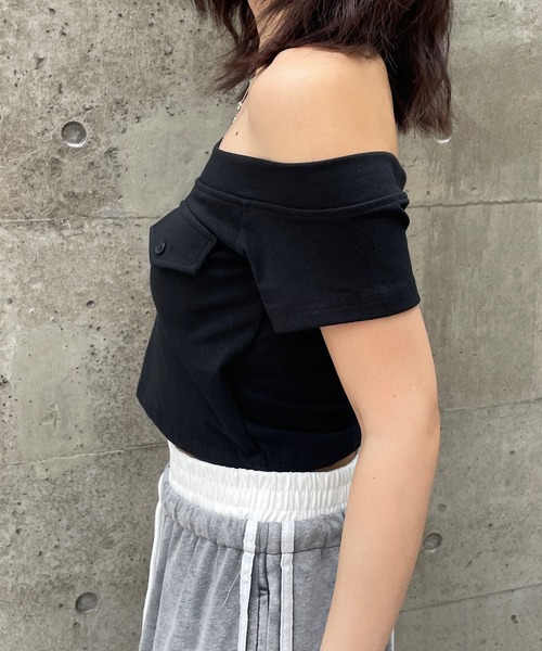 ROGER AND RAW（ロジャーアンドロウ）の「[カップ付き] オフショル半袖ショートトップス（Tシャツ/カットソー・レディース・ホワイト/ブラック/グレー/ライトカーキ・FREE）」の9枚目の写真