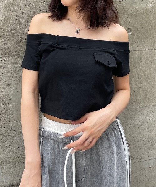ROGER AND RAW（ロジャーアンドロウ）の「[カップ付き] オフショル半袖ショートトップス（Tシャツ/カットソー・レディース・ホワイト/ブラック/グレー/ライトカーキ・FREE）」の12枚目の写真