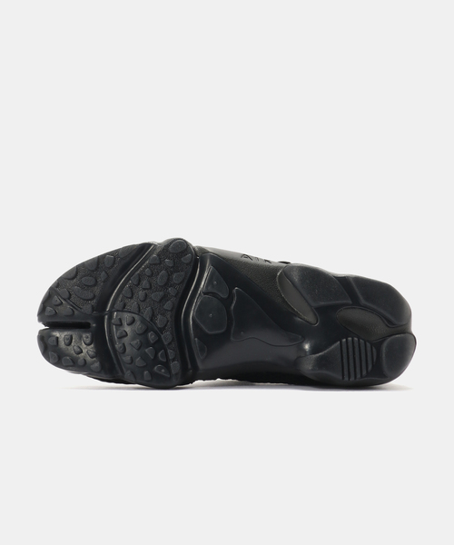 NIKE(ナイキ)の「NIKE WMNS AIR RIFT BR IW8074-001(スニーカー・メンズ・ブラック・24cm/23cm/29cm/28cm/27cm/26cm/25cm)」の4枚目の写真