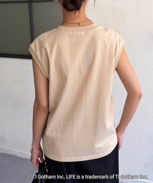 Chez toi(シェトワ)の「フォトTEE(Tシャツ/カットソー・レディース・ベージュ/ホワイト・FREE)」の16枚目の写真