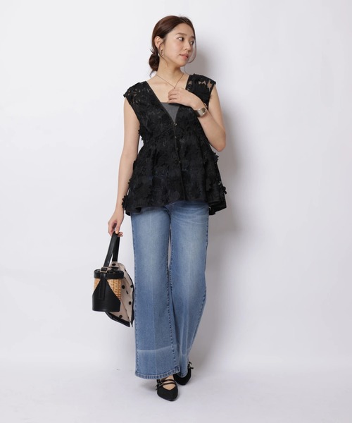 JUSGLITTY（ジャスグリッティー）の「シアーフルールブラウス（シャツ/ブラウス・レディース・ブラック/ホワイト・2/1）」の17枚目の写真