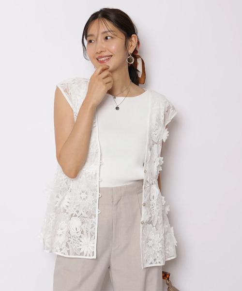 JUSGLITTY（ジャスグリッティー）の「シアーフルールブラウス（シャツ/ブラウス・レディース・ブラック/ホワイト・2/1）」の3枚目の写真