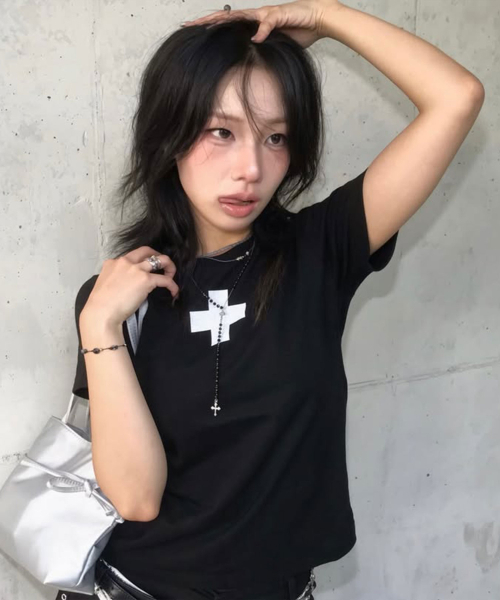 DURTの「PLUS CROP TEE (BLACK)(Tシャツ/カットソー・レディース・その他・OS)」の6枚目の写真