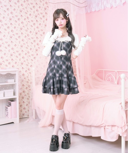 LAFARY(ラファリー)の「ポンポンティアードワンピース(ワンピース・レディース・グレー/ピンク/ブラック・FREE)」の16枚目の写真