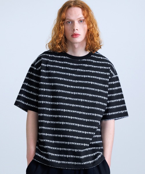 Revo.(レボ)の「Revo. クロスジャガード オールドイングリッシュ ボーダーTシャツ(Tシャツ/カットソー・メンズ・ホワイト/ブラック/ワイン・1/2)」の2枚目の写真