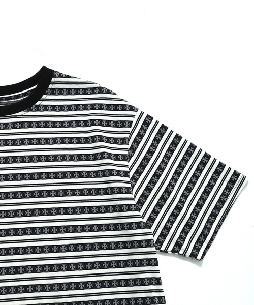 Revo.(レボ)の「Revo. クロスジャガード オールドイングリッシュ ボーダーTシャツ(Tシャツ/カットソー・メンズ・ホワイト/ブラック/ワイン・1/2)」の8枚目の写真