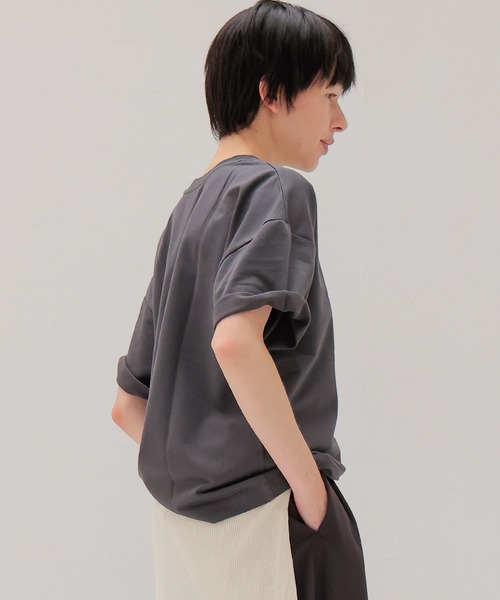 DRESSLAVE（ドレスレイブ）の「【限定】MICKY HAND SIGN TEE(ミッキーマウス ハンドサインTシャツ)（Tシャツ/カットソー・レディース・ホワイト/チャコールグレー・38）」の3枚目の写真