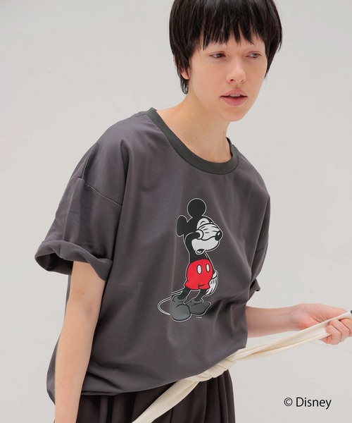 DRESSLAVE（ドレスレイブ）の「【限定】MICKY HAND SIGN TEE(ミッキーマウス ハンドサインTシャツ)（Tシャツ/カットソー・レディース・ホワイト/チャコールグレー・38）」の6枚目の写真