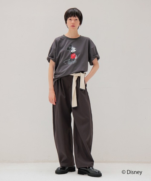 DRESSLAVE（ドレスレイブ）の「【限定】MICKY HAND SIGN TEE(ミッキーマウス ハンドサインTシャツ)（Tシャツ/カットソー・レディース・ホワイト/チャコールグレー・38）」の7枚目の写真