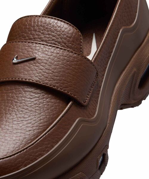 NIKE(ナイキ)の「ナイキ エア マックス フェノメナ ウィメンズシューズ / Nike Air Max Phenomena Women's Shoes IM8814-200 Cacao Wow(ローファー・レディース・ブラウン系その他2・23.5/22.5/26/23/22/25.5/25/24.5/24)」の4枚目の写真