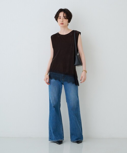 Rouge vif Anna(ルージュヴィフアンナ)の「シアーベロアノースリーブヘムレースカットソー(Tシャツ/カットソー・レディース・ブラック/ダークブラウン・フリー)」の17枚目の写真