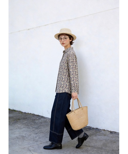 Sew loop(ソーループ)の「綿100%花柄プリント長袖ブラウス(シャツ/ブラウス・レディース・ベージュ系その他・M/L)」の4枚目の写真